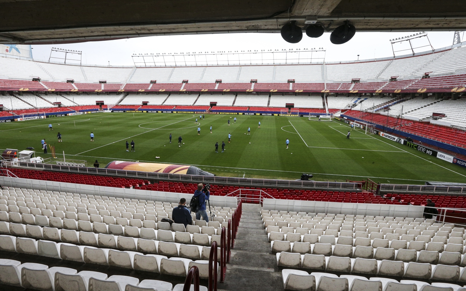 Тренировка «Зенита»  перед матчем  Лиги Европы УЕФА, 1/4 финала,  «Севилья» — «Зенит»