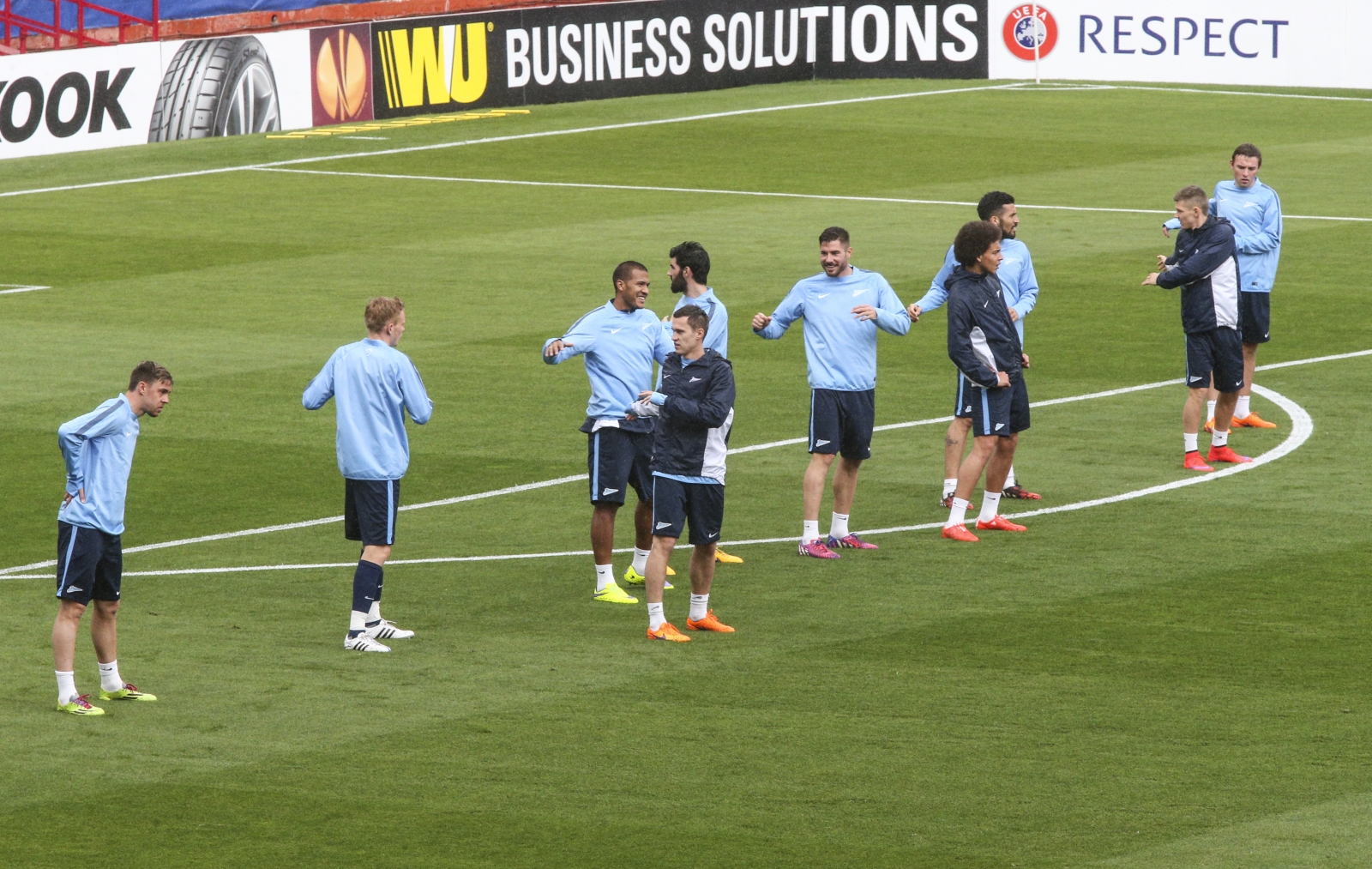 Тренировка «Зенита»  перед матчем  Лиги Европы УЕФА, 1/4 финала,  «Севилья» — «Зенит»