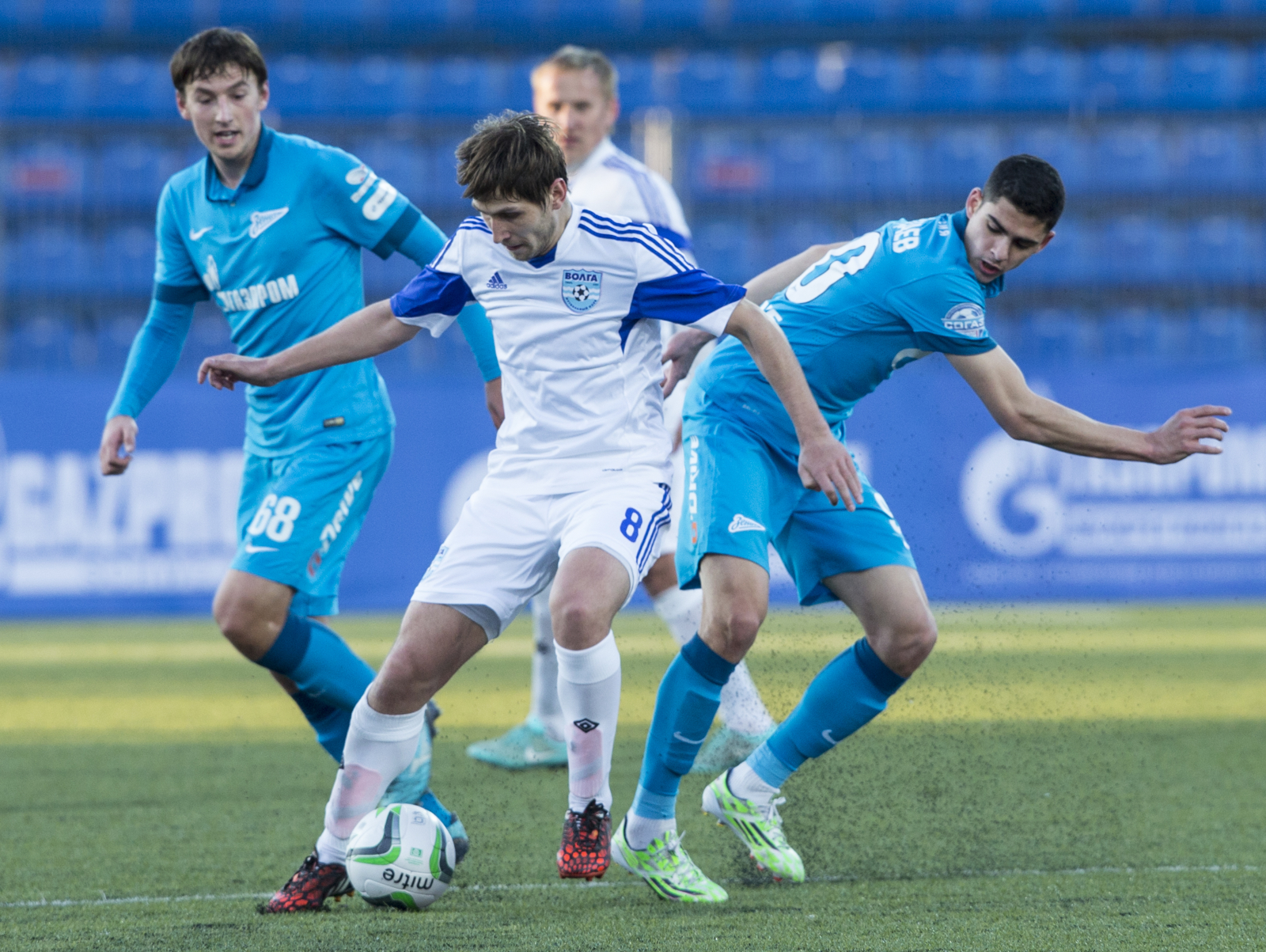 Первенство ПФЛ 2014/2015, зона «Запад», «Зенит» — «Волга»