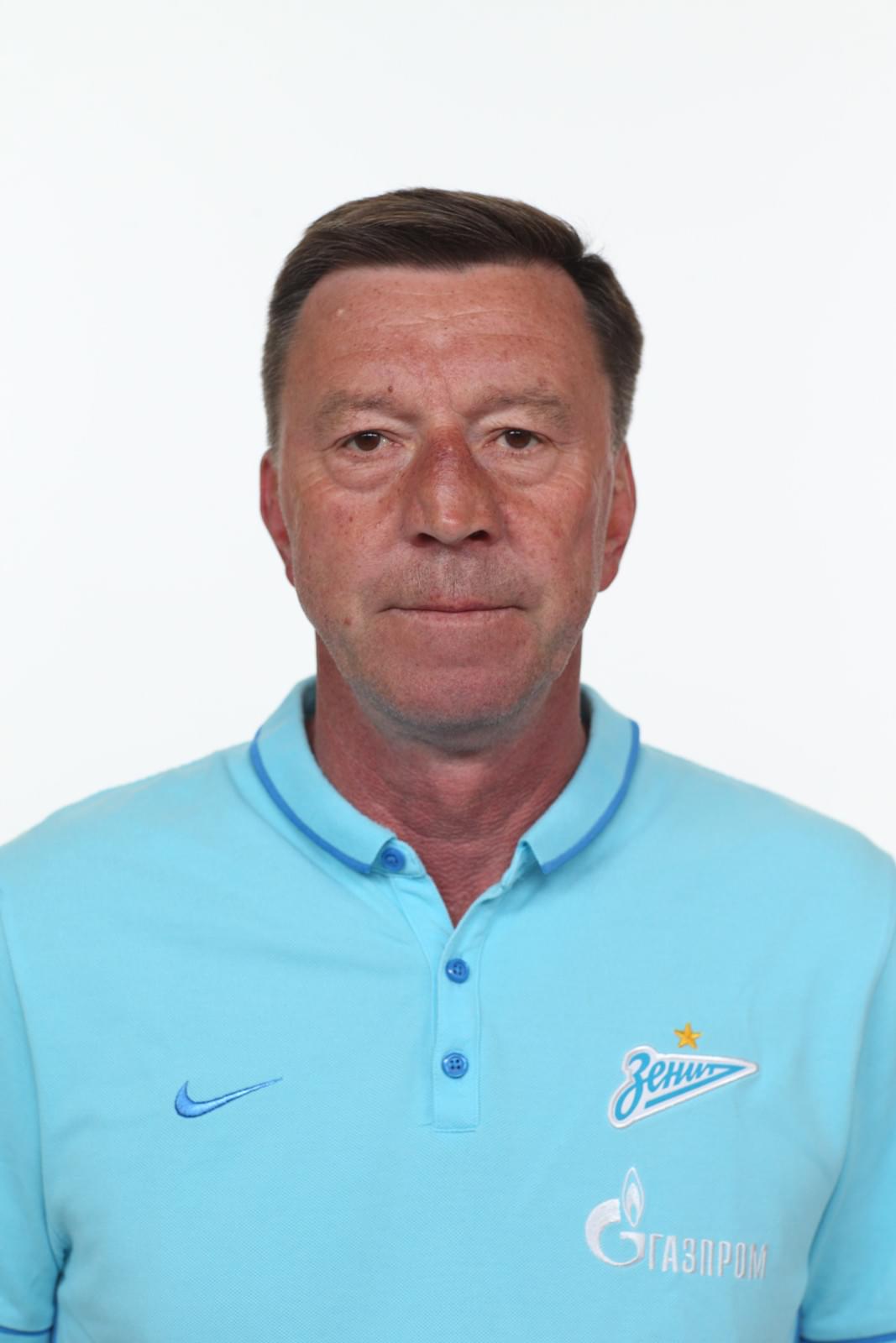 Фотосессия футболистов и тренеров основного состава ФК «Зенит» сезона 2015/2016