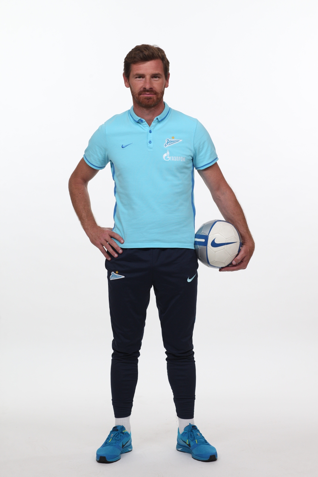 Фотосессия футболистов и тренеров основного состава ФК «Зенит» сезона 2015/2016