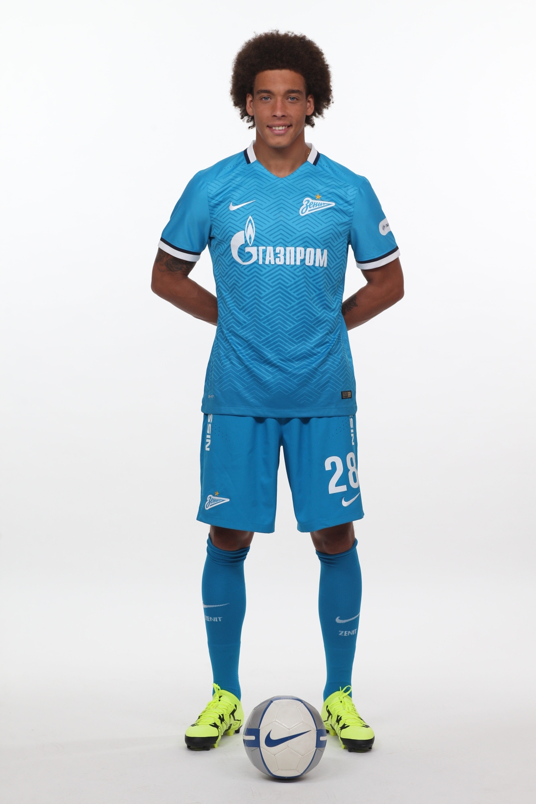 Фотосессия футболистов и тренеров основного состава ФК «Зенит» сезона 2015/2016