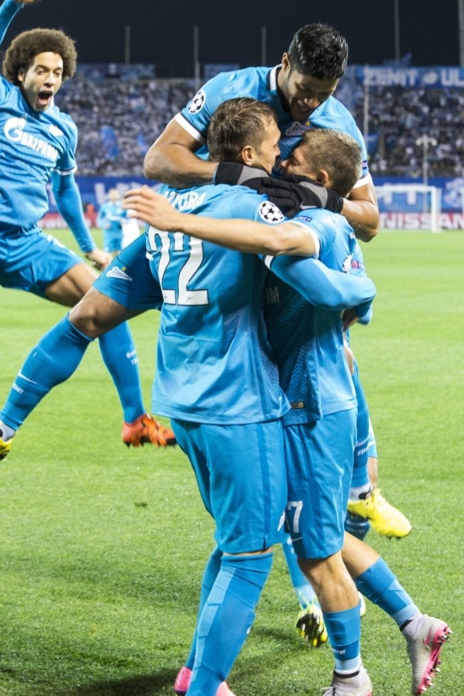 Лига Чемпионов УЕФА 2015/16, «Зенит» — «Лион»