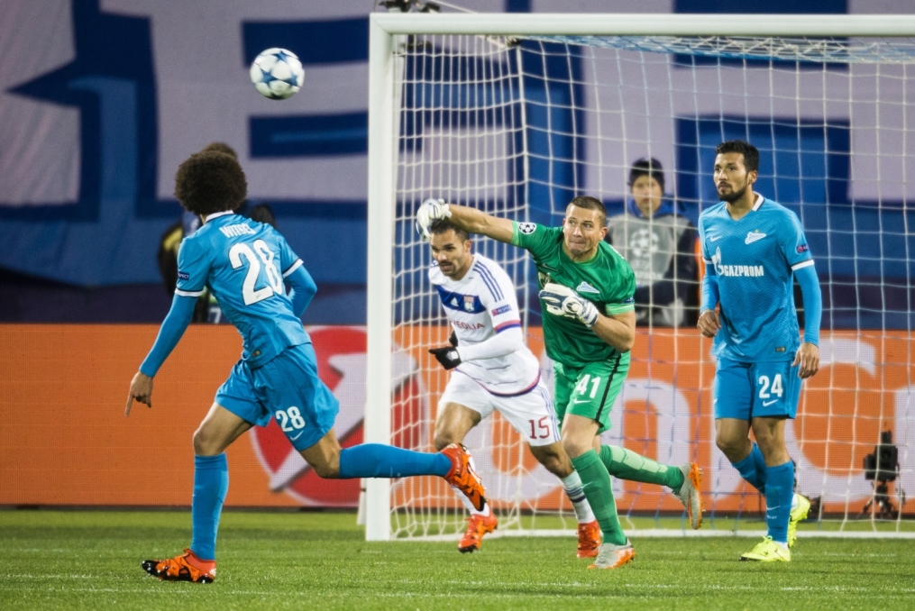 Лига Чемпионов УЕФА 2015/16, «Зенит» — «Лион»