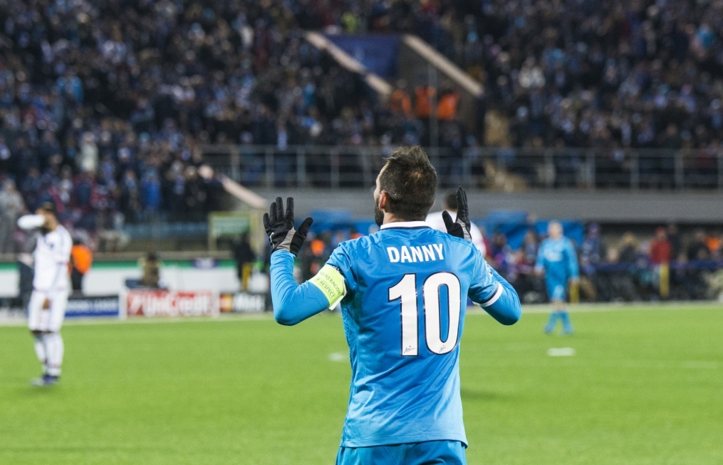 Лига Чемпионов УЕФА 2015/16, «Зенит» — «Лион»