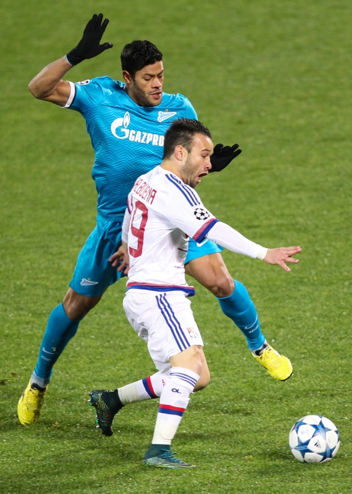 Лига Чемпионов УЕФА 2015/16, «Зенит» — «Лион»