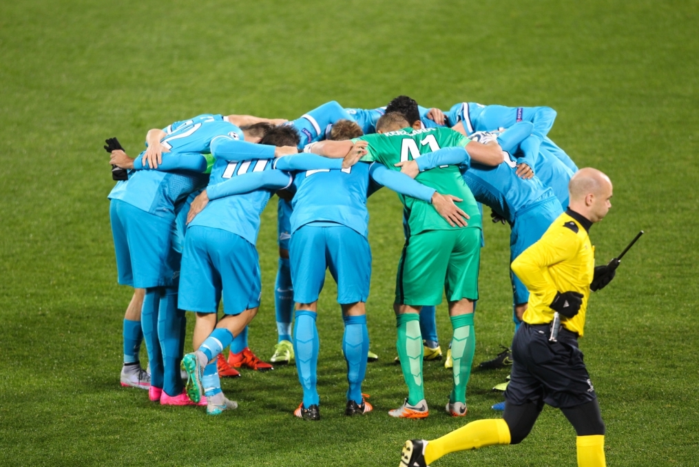 Лига Чемпионов УЕФА 2015/16, «Зенит» — «Лион»