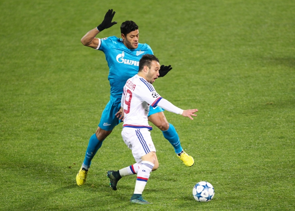 Лига Чемпионов УЕФА 2015/16, «Зенит» — «Лион»