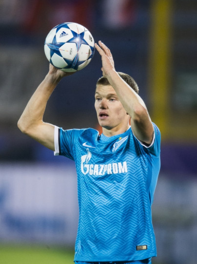 Лига Чемпионов УЕФА 2015/16, «Зенит» — «Лион»