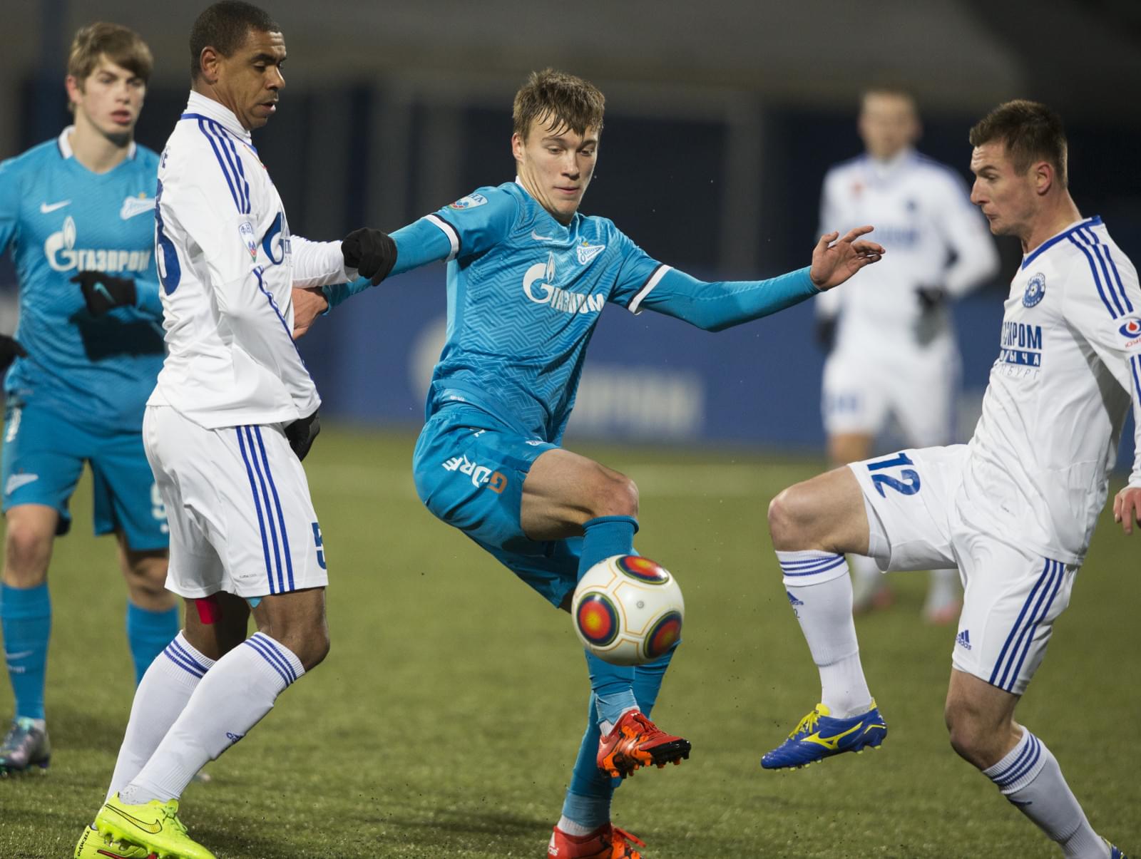 ФОНБЕТ-Первенство ФНЛ 2015/16, «Зенит»-2 — «Газовик»