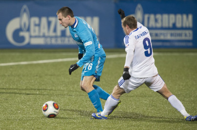 ФОНБЕТ-Первенство ФНЛ 2015/16, «Зенит»-2 — «Газовик»