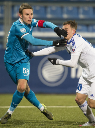 ФОНБЕТ-Первенство ФНЛ 2015/16, «Зенит»-2 — «Газовик»