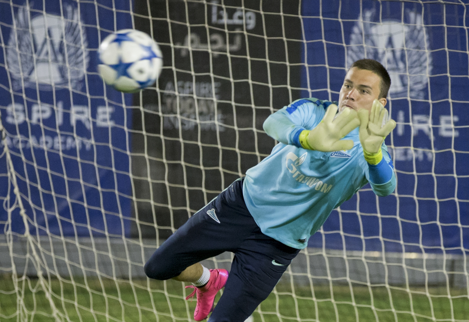 «Газпром»-тренировочные сборы в Дохе: 16 января, вечерняя тренировка