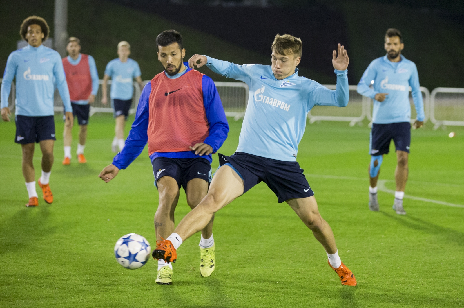 «Газпром»-тренировочные сборы в Дохе: 16 января, вечерняя тренировка