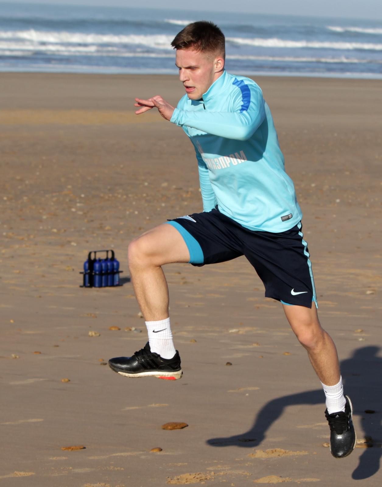 Первая тренировка «Зенита»-м на сборе в Испании