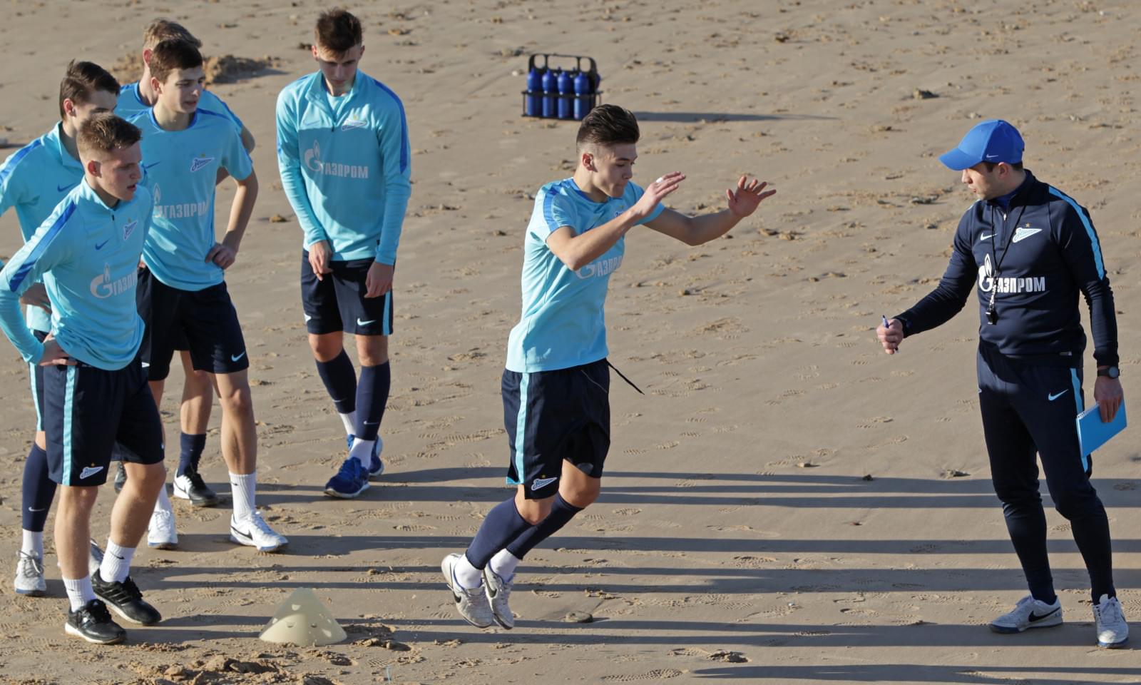 Первая тренировка «Зенита»-м на сборе в Испании