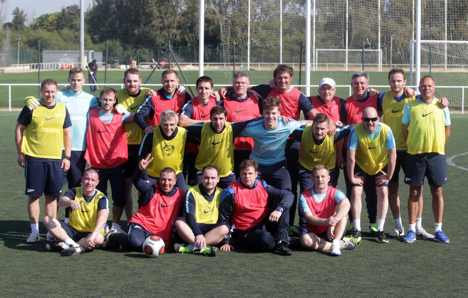 Фоторепортаж Егора Бабурина с матча тренерских составов «Зенита»-2 и «Зенита»-м на сборе в Кадисе