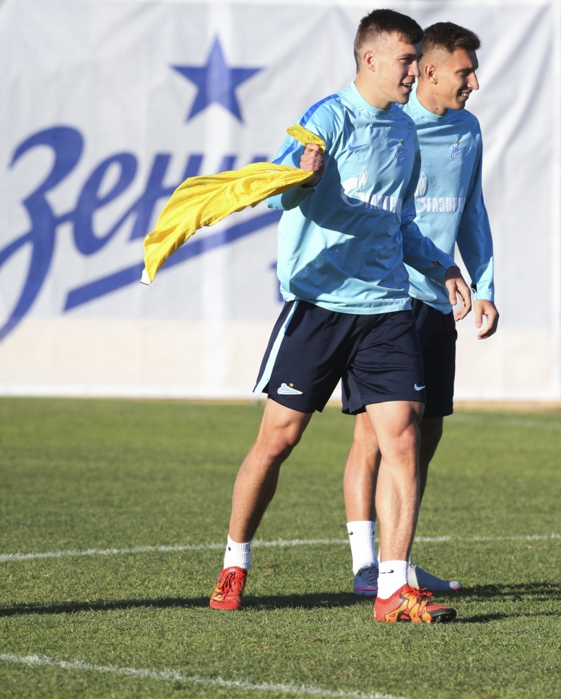 «Газпром»-тренировочный сбор в Фару: 31 января, вечерняя тренировка