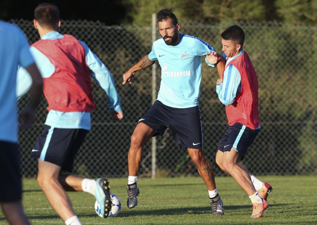 «Газпром»-тренировочный сбор в Фару: 31 января, вечерняя тренировка