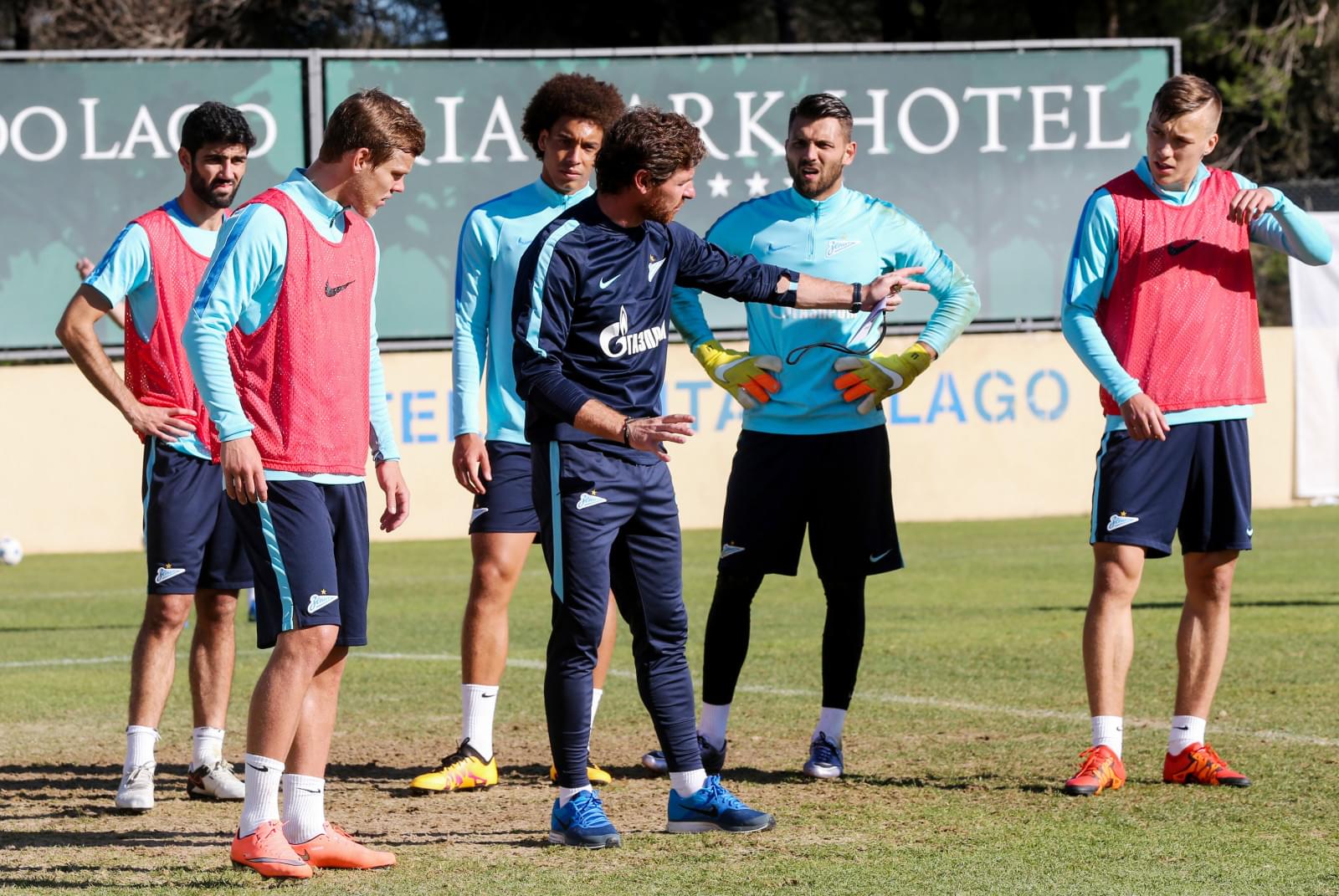 «Газпром»-тренировочные сборы в Фару: 1 февраля, утренняя тренировка