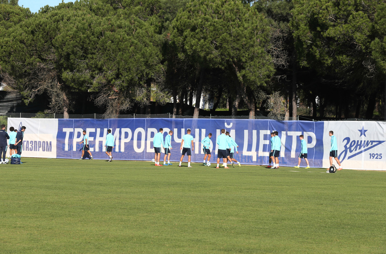 «Газпром»-тренировочные сборы в Фару: 1 февраля, утренняя тренировка