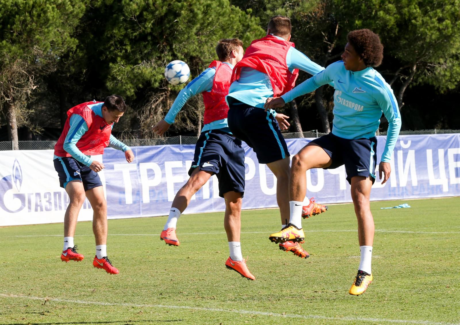 «Газпром»-тренировочные сборы в Фару: 1 февраля, утренняя тренировка