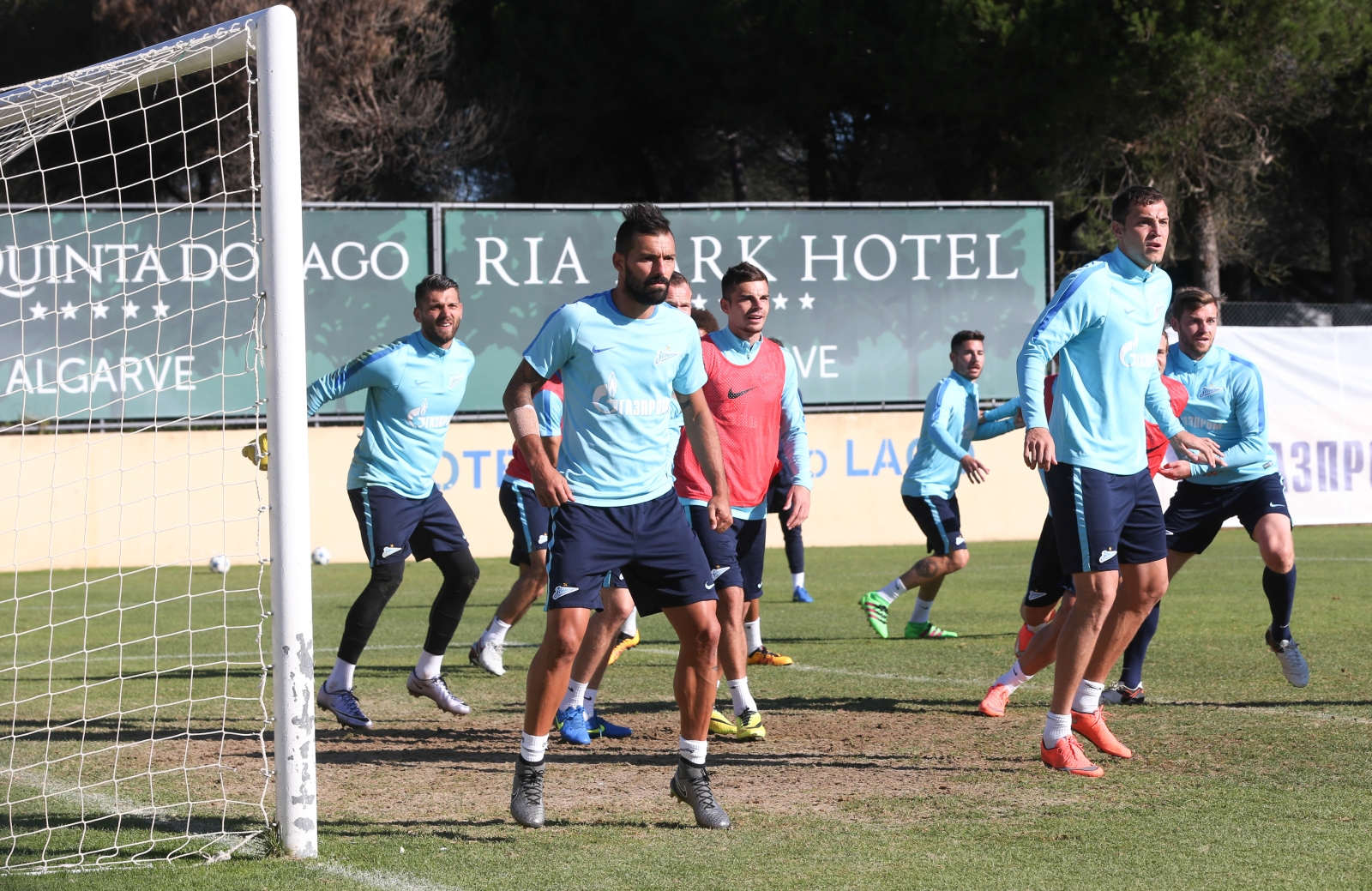 «Газпром»-тренировочные сборы в Фару: 1 февраля, утренняя тренировка