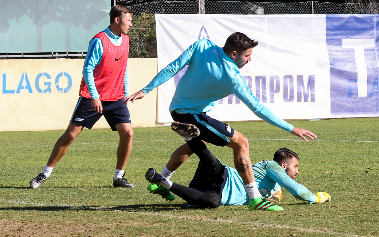 «Газпром»-тренировочные сборы в Фару: 1 февраля, утренняя тренировка