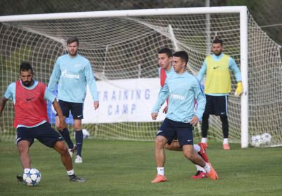 «Газпром»-тренировочные сборы в Фару: 3 февраля, вечерняя тренировка