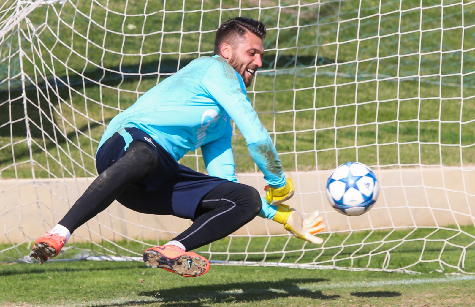 «Газпром»-тренировочный сбор в Фару: 4 февраля, утренняя тренировка