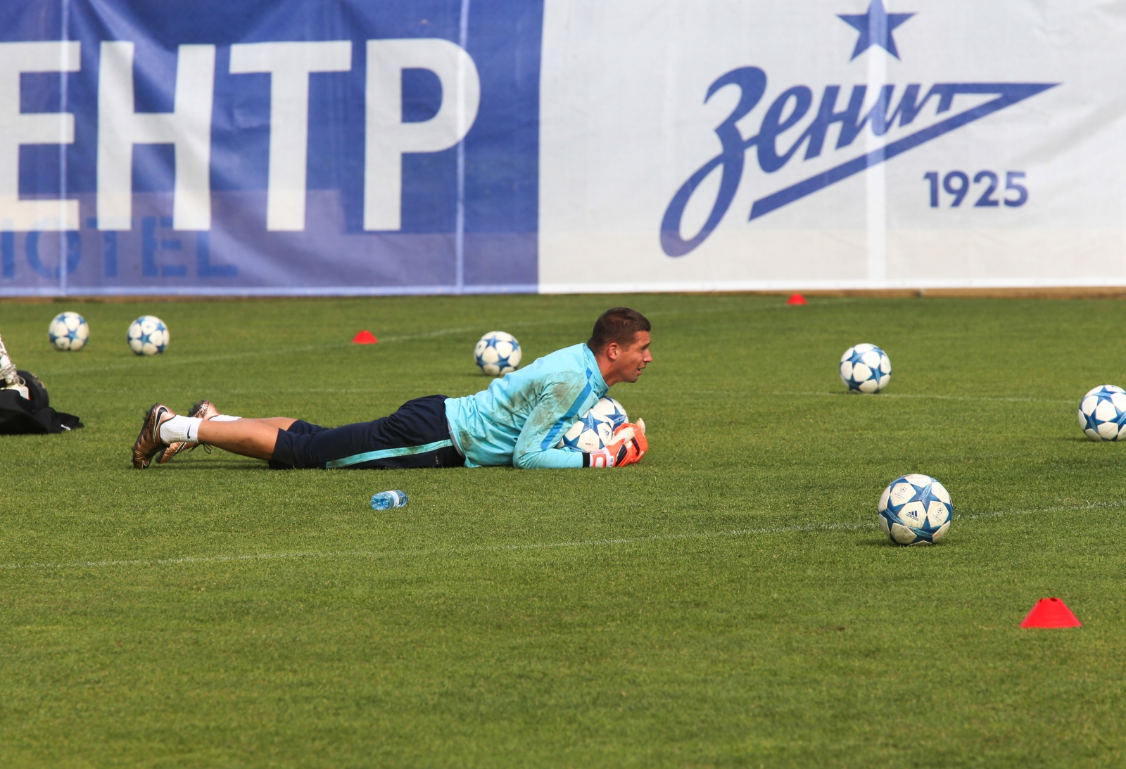 «Газпром»-тренировочный сбор в Фару: 5 февраля, утренняя тренировка