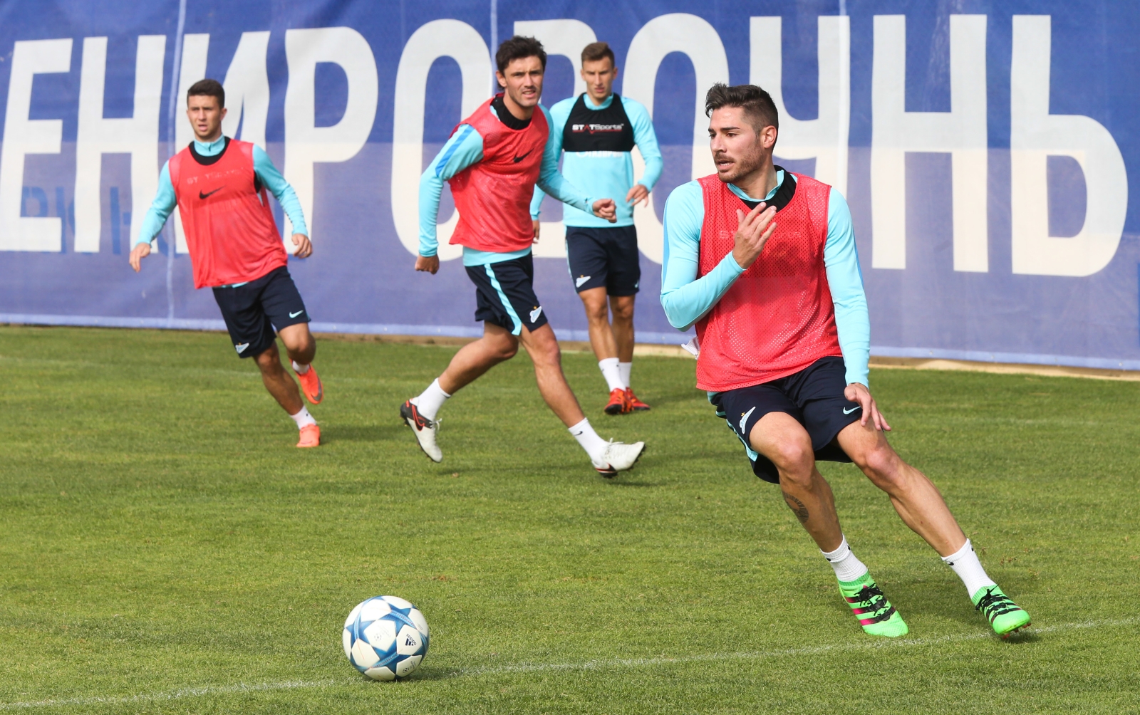 «Газпром»-тренировочный сбор в Фару: 5 февраля, утренняя тренировка