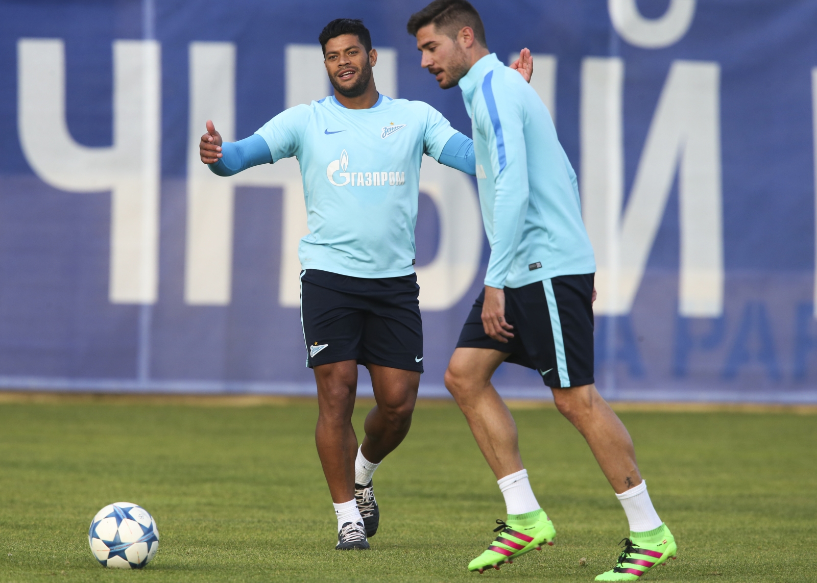 «Газпром»-тренировочный сбор в Фару: 6 февраля, вечерняя тренировка