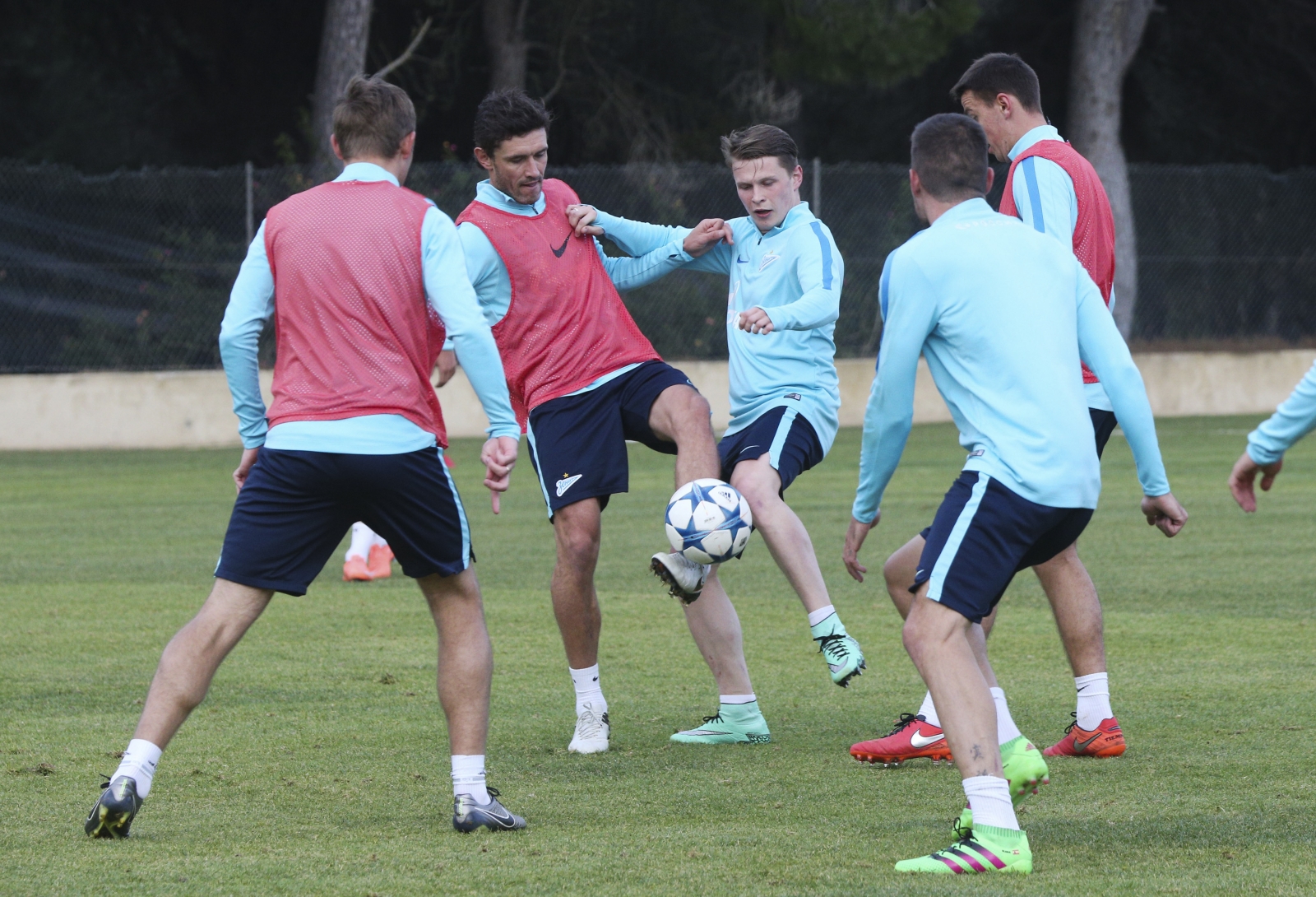 «Газпром»-тренировочный сбор в Фару: 6 февраля, вечерняя тренировка