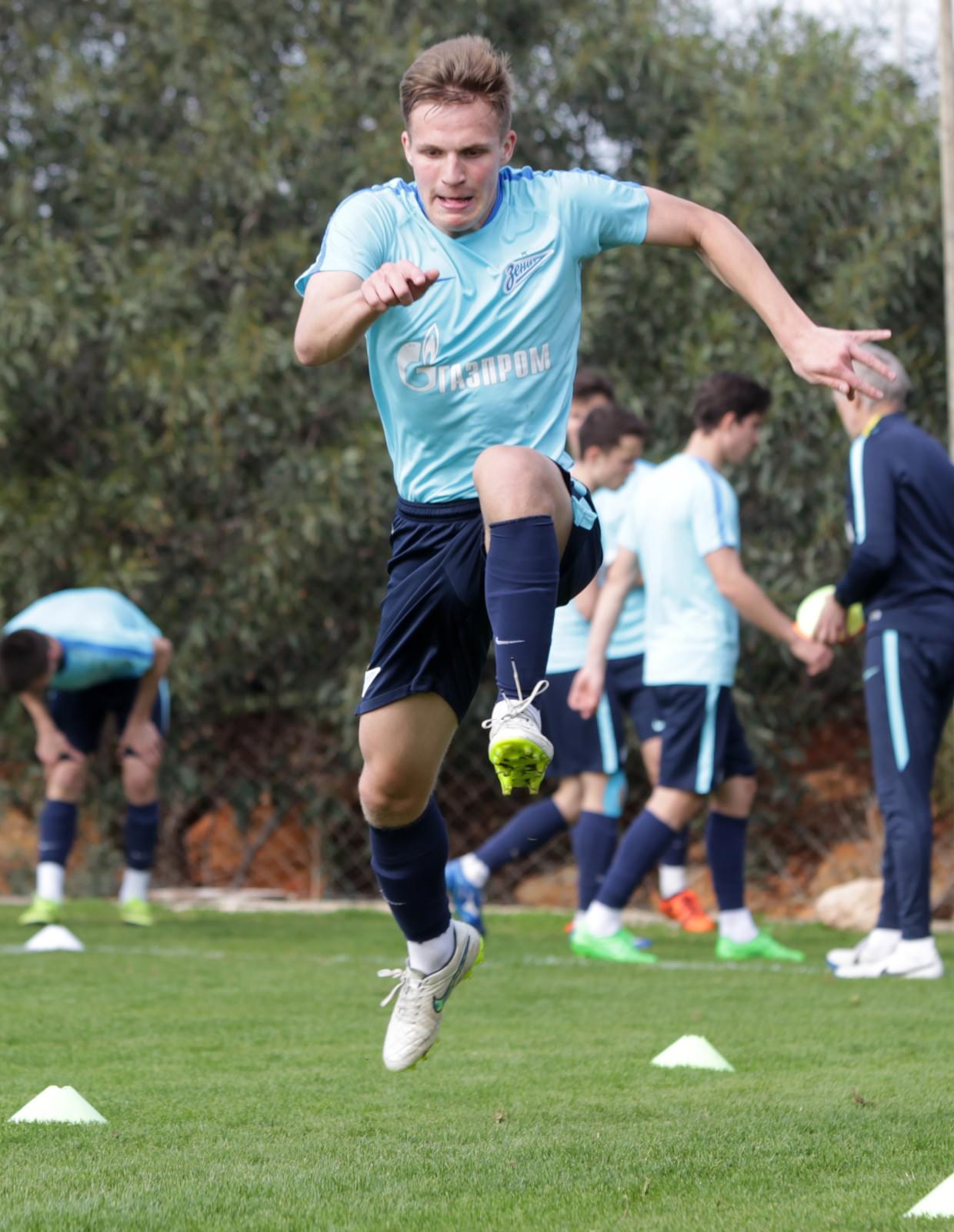 Тренировка молодежного состава «Зенита» на Кипре 13 февраля 2016 года