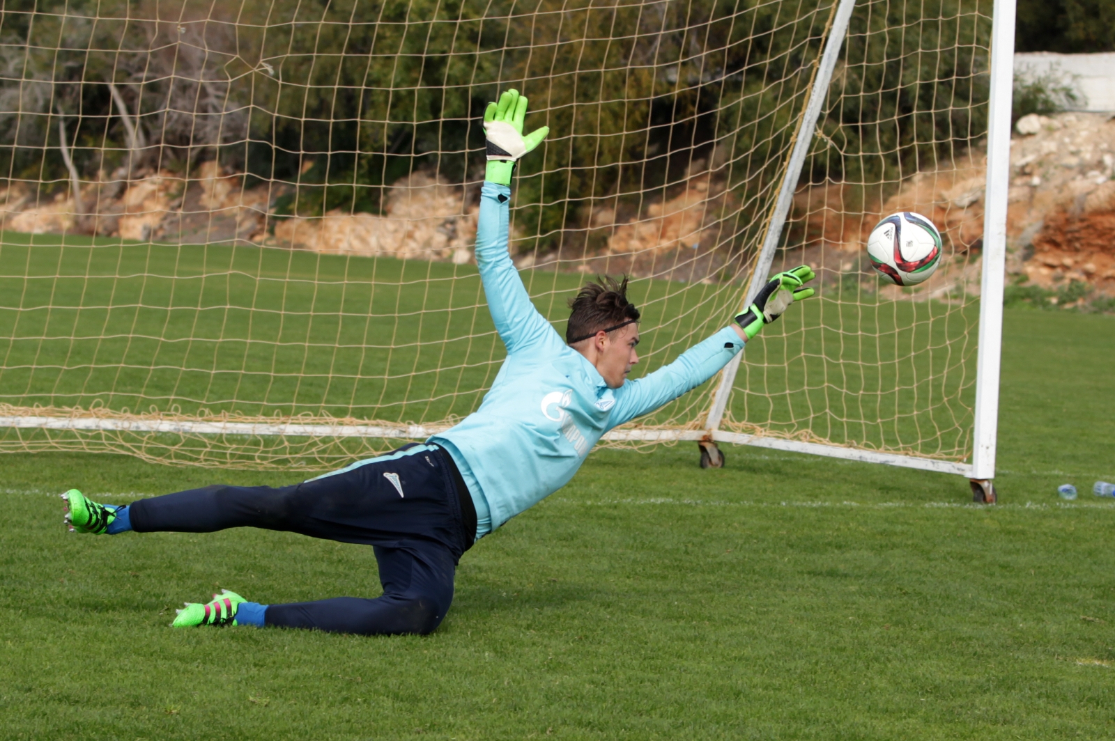 Тренировка молодежного состава «Зенита» на Кипре 13 февраля 2016 года