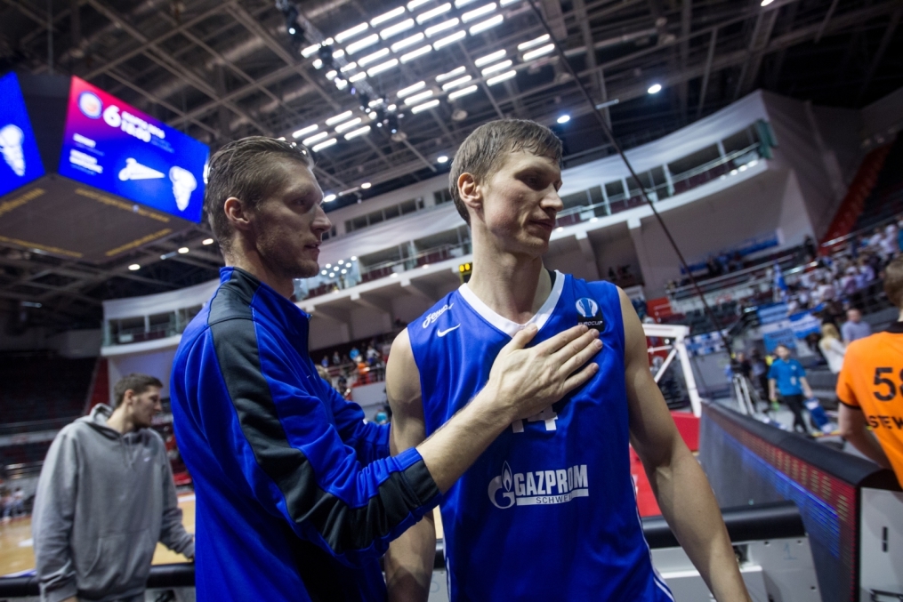 Еврокубок 2015/2016, «Зенит» — «Нижний Новгород»