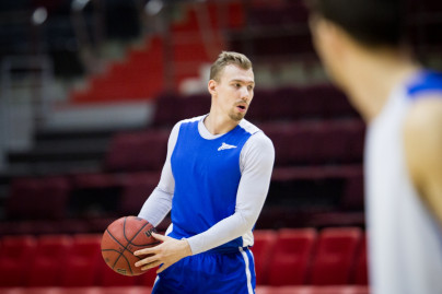 Тренировка основного состава БК «Зенит» перед матчем Единой лиги ВТБ 2015/2016 «Зенит» — «Нимбурк»