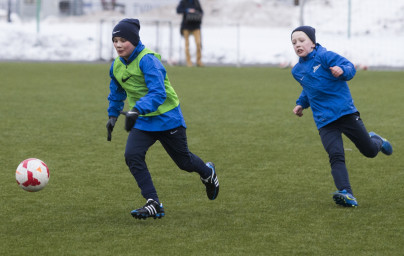 «Клуб добрых дел»: воспитанник детского дома Никита посетил тренировку юных «Зенитовцев»