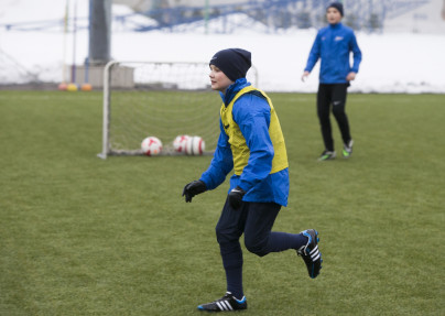 «Клуб добрых дел»: воспитанник детского дома Никита посетил тренировку юных «Зенитовцев»