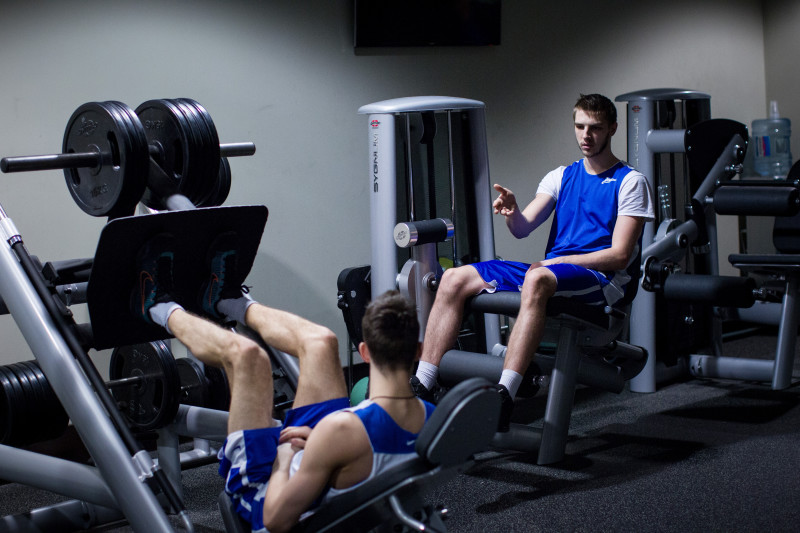 Тренировка основного состава БК «Зенит» перед матчем Единой лиги ВТБ 2015/2016 «Химки» — «Зенит»