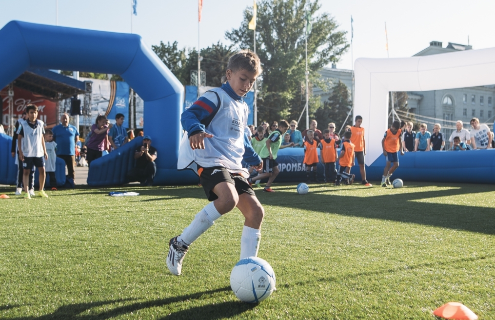 «Большой фестиваль футбола» в Саратове