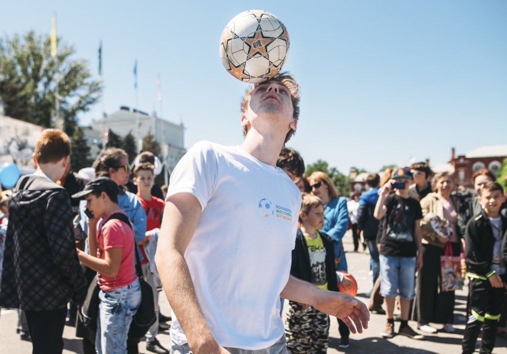 «Большой фестиваль футбола» в Саратове