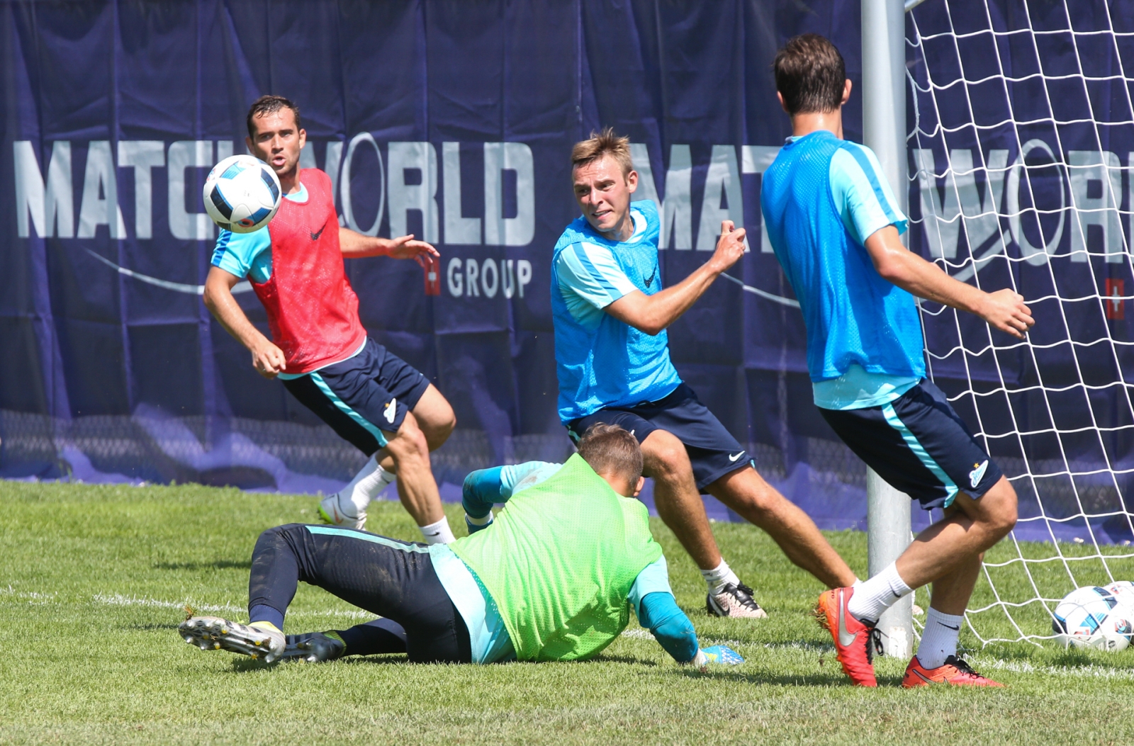 Газпром»-тренировочные сборы в Австрии: утренняя тренировка 2 июля