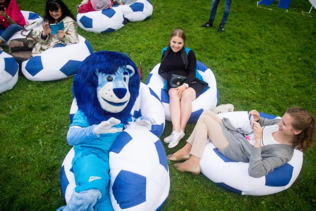 Фан-зона «Зенита» на международном фестивале Усадьба Jazz 2016