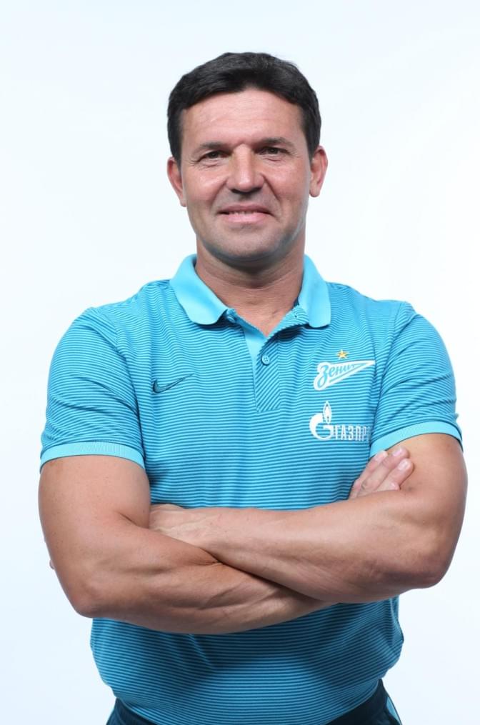 Фотосессия футболистов и тренеров основного состава ФК «Зенит» сезона 2016/2017