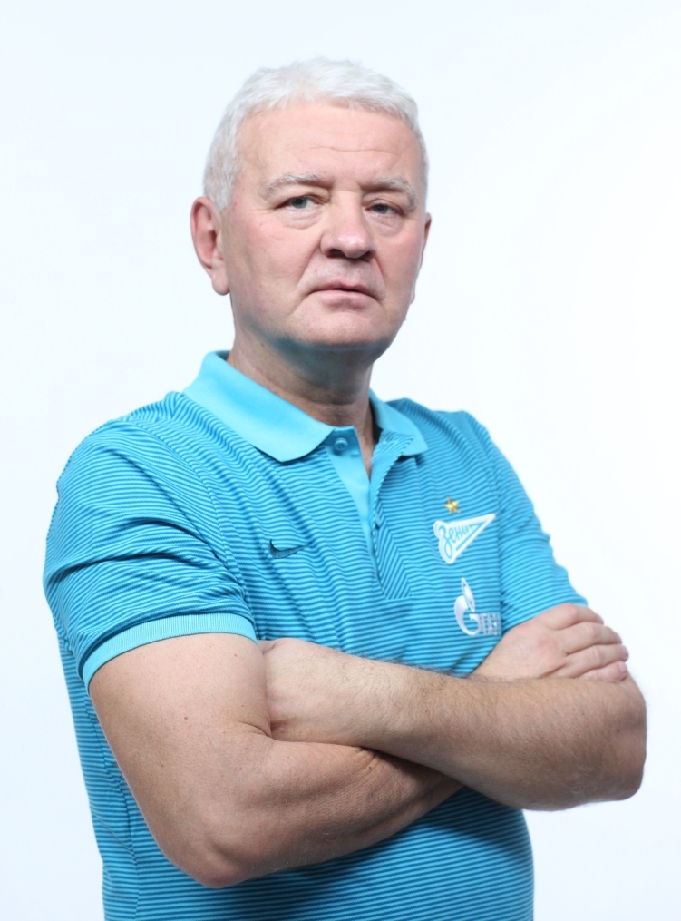 Фотосессия футболистов и тренеров основного состава ФК «Зенит» сезона 2016/2017