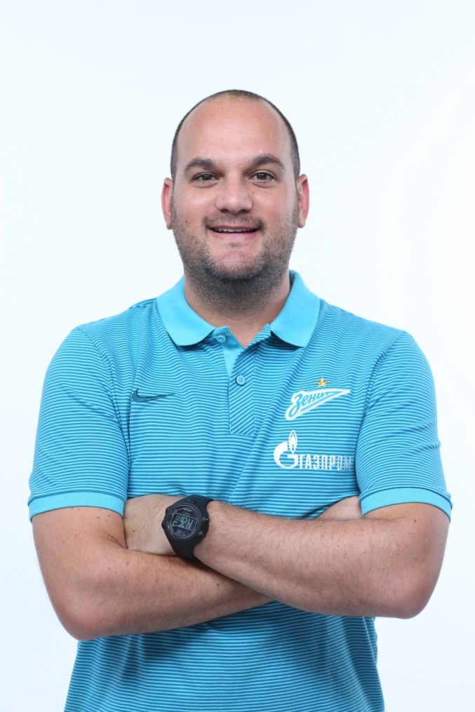 Фотосессия футболистов и тренеров основного состава ФК «Зенит» сезона 2016/2017