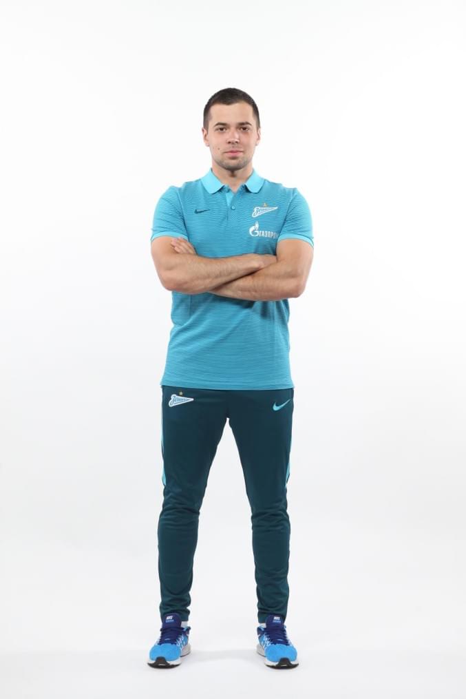 Фотосессия футболистов и тренеров основного состава ФК «Зенит» сезона 2016/2017