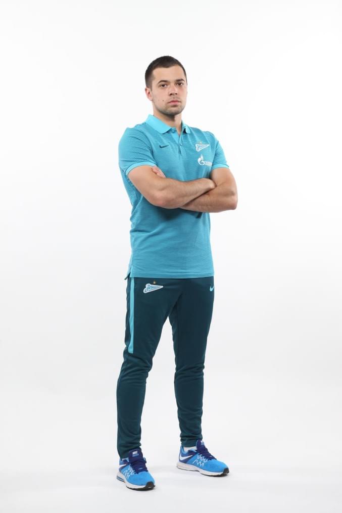 Фотосессия футболистов и тренеров основного состава ФК «Зенит» сезона 2016/2017